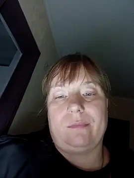 MikkiLove777 online show from 05-02-26, 12:38