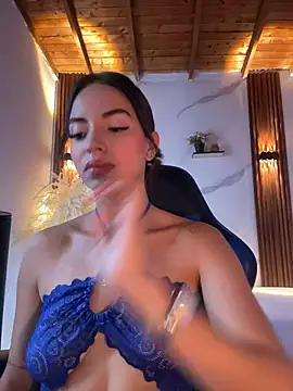 catalina lafer online show from 05-28-26, 01:06