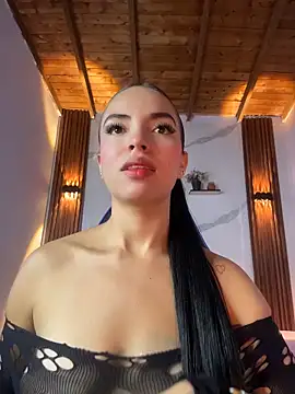 catalina lafer online show from 06-18-26, 01:49
