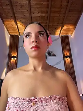 catalina lafer online show from 06-14-26, 01:45