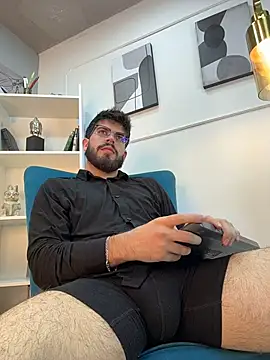 DomBoy  online show from 06-13-26, 08:07