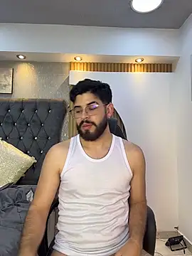 DomBoy  online show from 05-19-26, 01:56