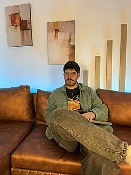 DomBoy  online show from 06-22-26, 07:55