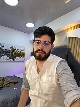 DomBoy  online show from 05-19-26, 08:05