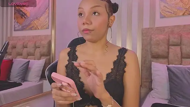 lilith pink   online show from 05-31-26, 03:34