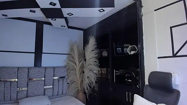 PhoenixBlond online show from 05-17-26, 12:05