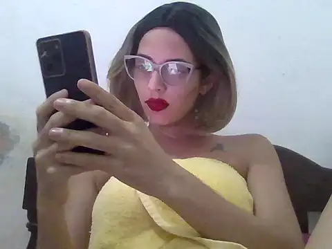 Xoeni online show from 05-09-26, 02:04