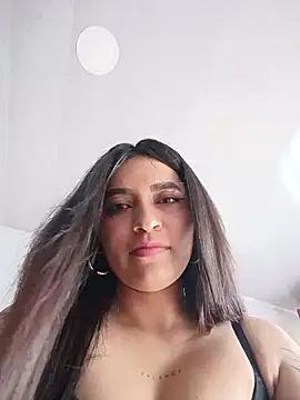 Snapshot of Sky__19 chatting on 06-14-26, 07:59 Sky 19 online show from 06-14-26, 07:59