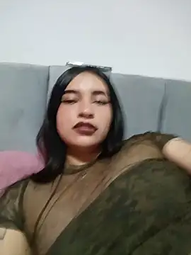 Snapshot of Sky__19 chatting on 05-25-26, 07:45 Sky 19 online show from 05-25-26, 07:45
