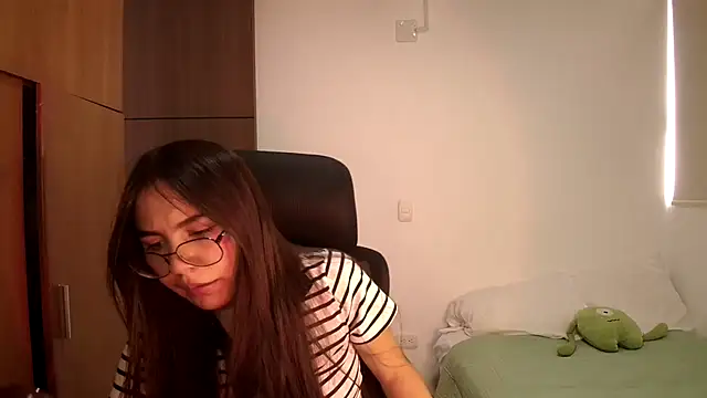 abbyyandmaxx online show from 05-18-26, 04:56