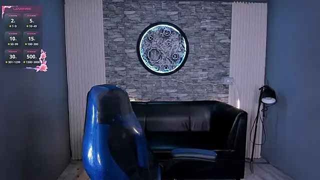 Snapshot of gemma_19_ chatting on 06-29-26, 08:30 gemma 19 online show from 06-29-26, 08:30
