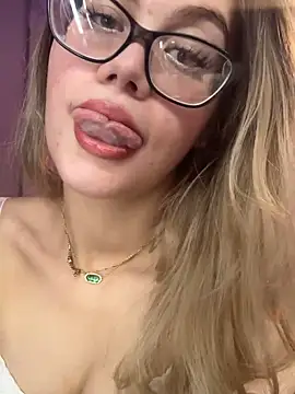 pinkstarburstt online show from 05-16-26, 01:48