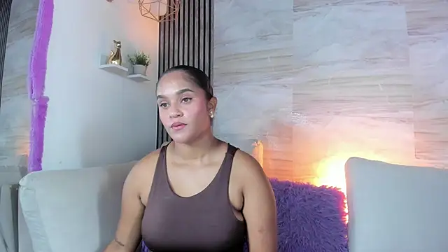 Snapshot of Liaa_cams chatting on 05-06-26, 03:32 Liaa cams online show from 05-06-26, 03:32