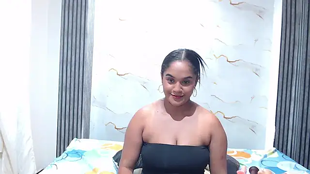 Snapshot of Liaa_cams chatting on 05-29-26, 02:39 Liaa cams online show from 05-29-26, 02:39