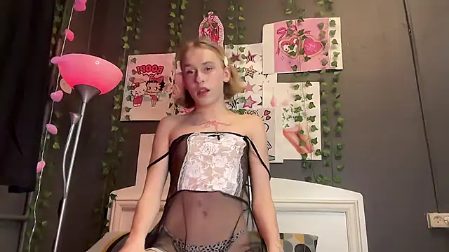 Miss Amy00 online show from 06-10-26, 06:31
