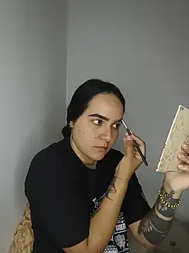 lucyparker 28 online show from 06-18-26, 04:33