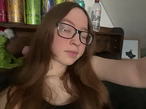 Freaky-Doll online show from 05-02-26, 04:45