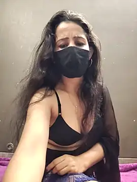 Snapshot of Kanika_76 chatting on 06-03-26, 05:17 Kanika 76 online show from 06-03-26, 05:17