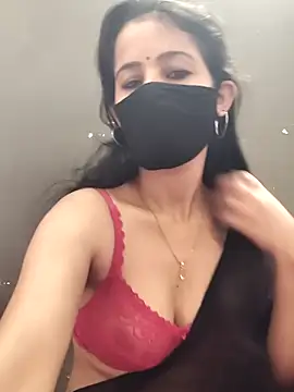 Snapshot of Kanika_76 chatting on 06-07-26, 04:18 Kanika 76 online show from 06-07-26, 04:18