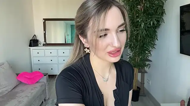 Victoria Jess online show from 05-11-26, 12:39