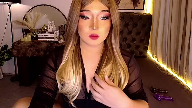 Sensual Ekang online show from 05-30-26, 08:25