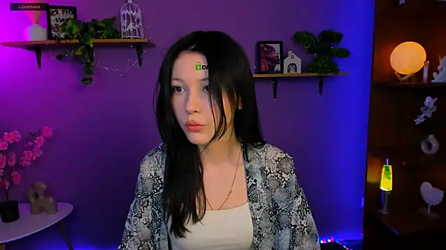 isabella misis online show from 05-20-26, 11:07