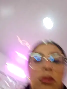 Snapshot of Agata_Dolls chatting on 05-18-26, 01:27 Agata Dolls online show from 05-18-26, 01:27