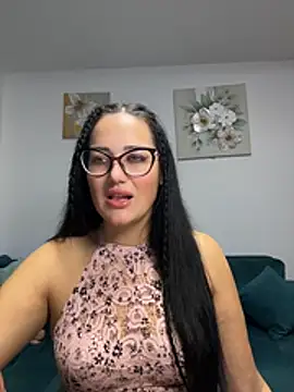 Snapshot of AnyEvyy chatting on 07-17-26, 06:27 AnyEvyy online show from 07-17-26, 06:27