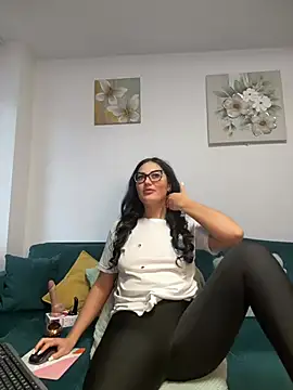 AnyEvyy online show from 05-20-26, 03:36
