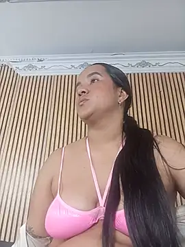 NATY BUSTOS online show from 05-30-26, 01:56