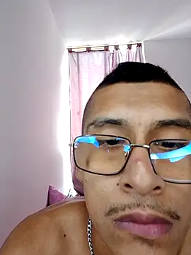 Lil black009 online show from 04-29-26, 08:04