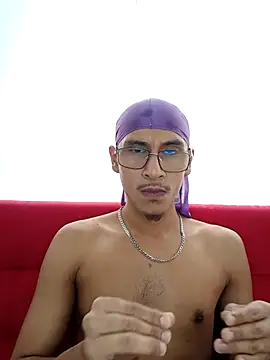 Lil black009 online show from 05-25-26, 03:00