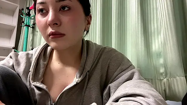 Sonata Asky online show from 05-25-26, 07:29