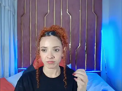 Kiaralovee26 online show from 05-15-26, 02:20