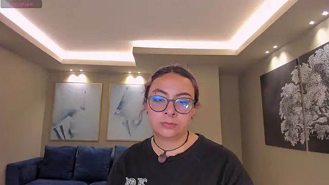 LoiseHarper online show from 05-10-26, 11:17