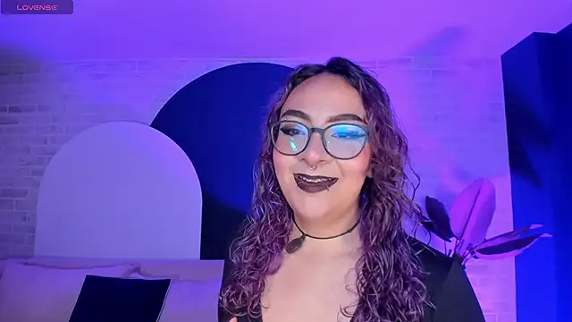 LoiseHarper online show from 05-05-26, 03:31