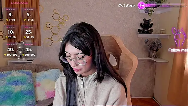 mia smoke  online show from 05-12-26, 02:56