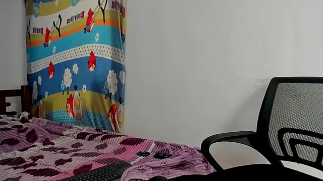 Vannellope vladimir online show from 05-07-26, 02:31