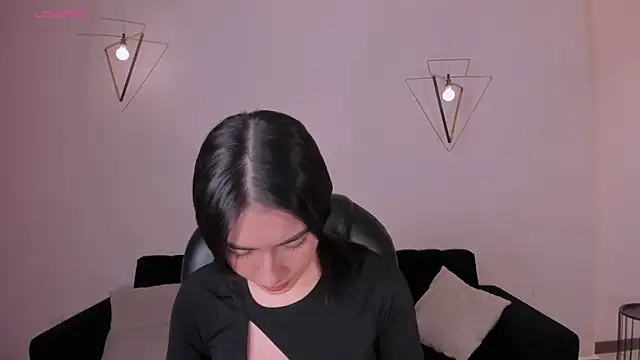 BellaStormX online show from 05-28-26, 11:27