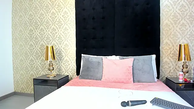 emilly sweett online show from 05-28-26, 08:15