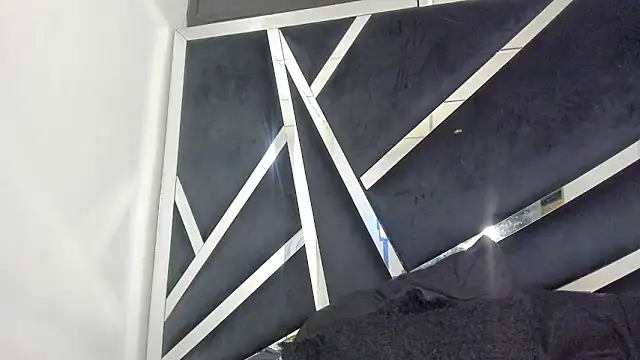 cristalxht online show from 06-11-26, 12:32