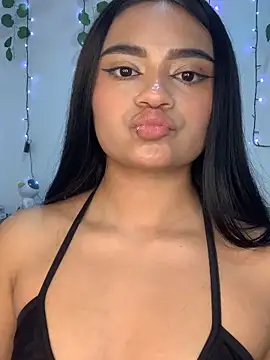 angiee boo1 online show from 05-12-26, 09:43