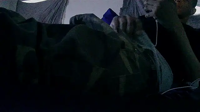 Ooohtoolee online show from 06-18-26, 12:54