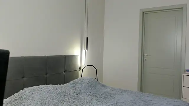 Courtneyyk  online show from 05-28-26, 12:33