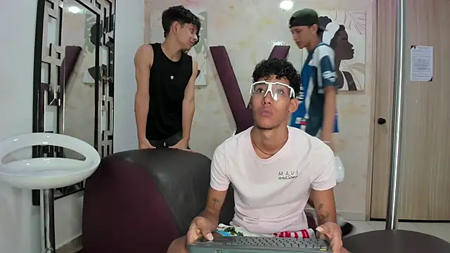 RED BOYS XXX online show from 05-12-26, 01:17