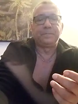Soloyan online show from 12-22-24, 06:17
