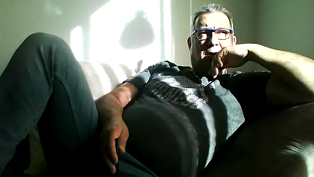 Soloyan online show from 11-17-25, 09:35