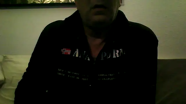 Soloyan online show from 09-28-25, 04:30