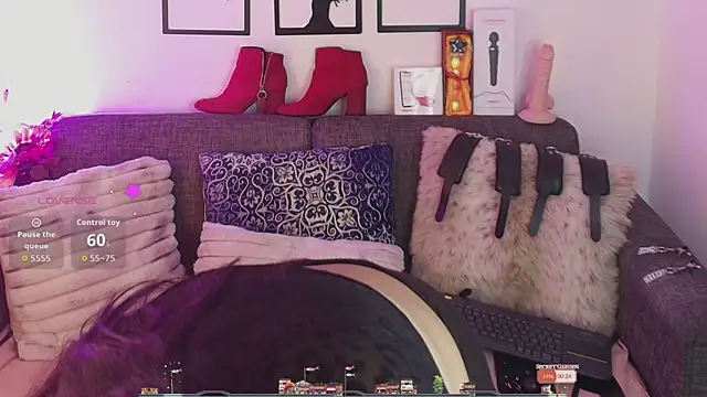 Angelabrowm online show from 06-04-26, 03:33