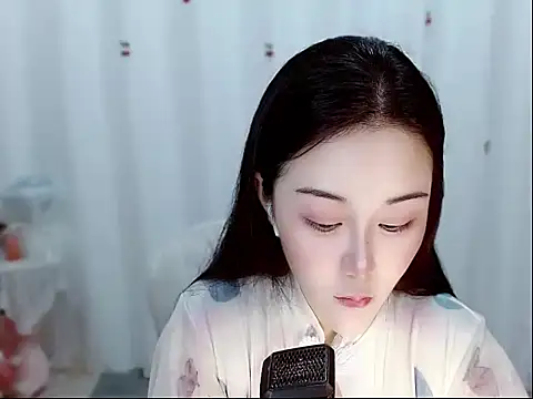 Amy-cnbaby online show from 05-15-26, 01:14